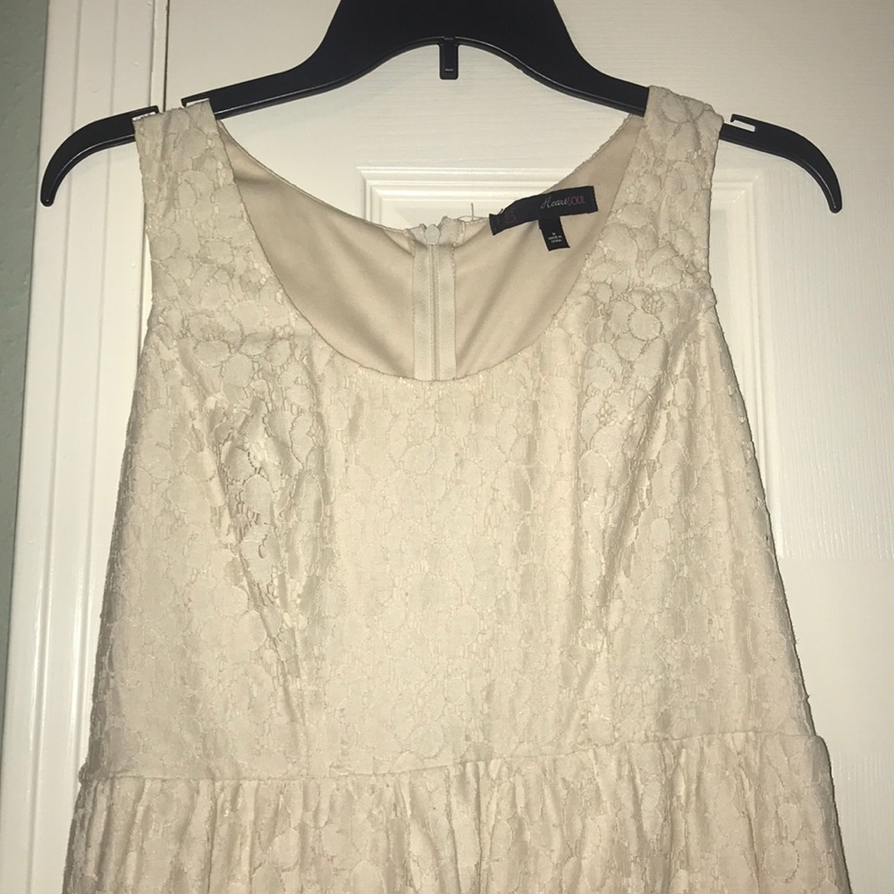 Offwhite lace dress